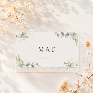 https://prettythings.dk/wp-content/uploads/2026/08/Kuvert-med-groen-blomster.png