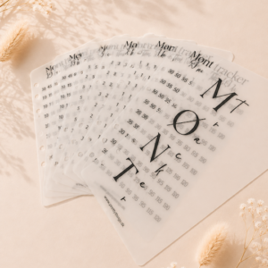 https://prettythings.dk/wp-content/uploads/2026/08/Moent-tracker-vellum-sort.png
