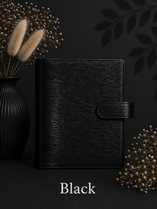 https://prettythings.dk/wp-content/uploads/2026/08/Saffaino-a5-.black_.png