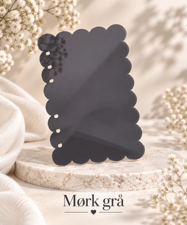 https://prettythings.dk/wp-content/uploads/2026/09/Akryl-plade-Moerk-graa.jpg