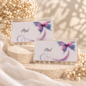 https://prettythings.dk/wp-content/uploads/2026/09/Dash-board-lyseroed-sommerfugl-klar-kuvert.png